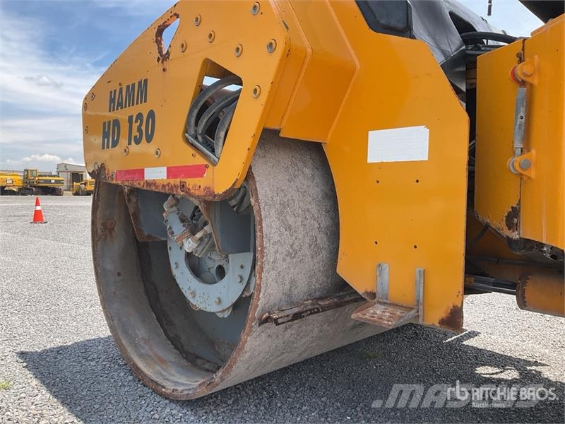 Hamm HD130HV Rouleaux tandem