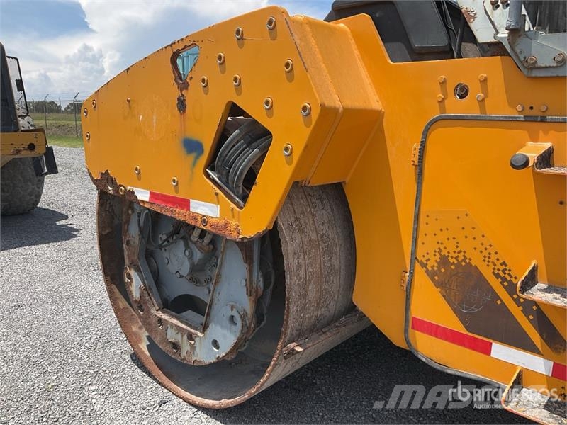 Hamm HD130HV Rouleaux tandem