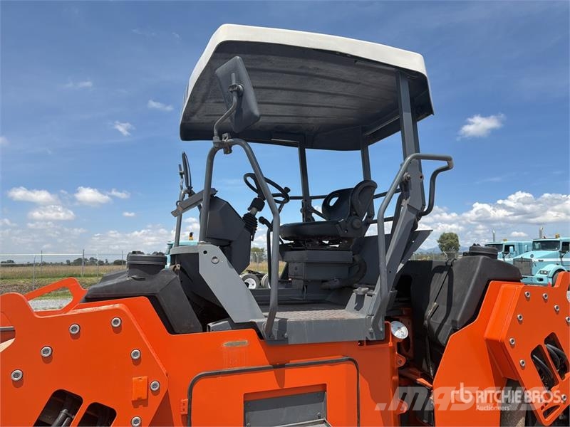Hamm HD99 Rodillo Doble / Double Drum Roller Tandemwalzen