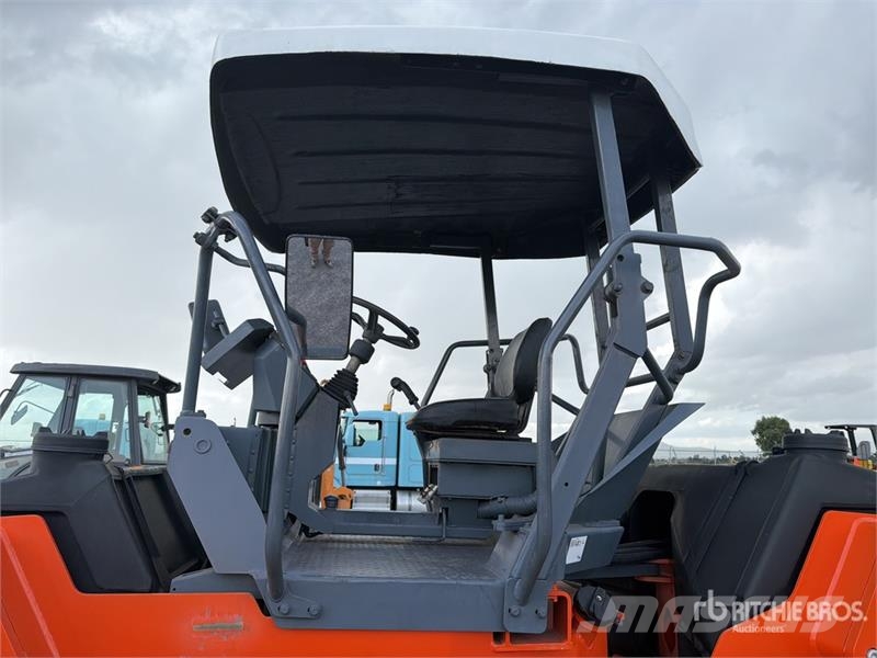 Hamm HD99 Rodillo Doble / Double Drum Roller Tandemwalzen
