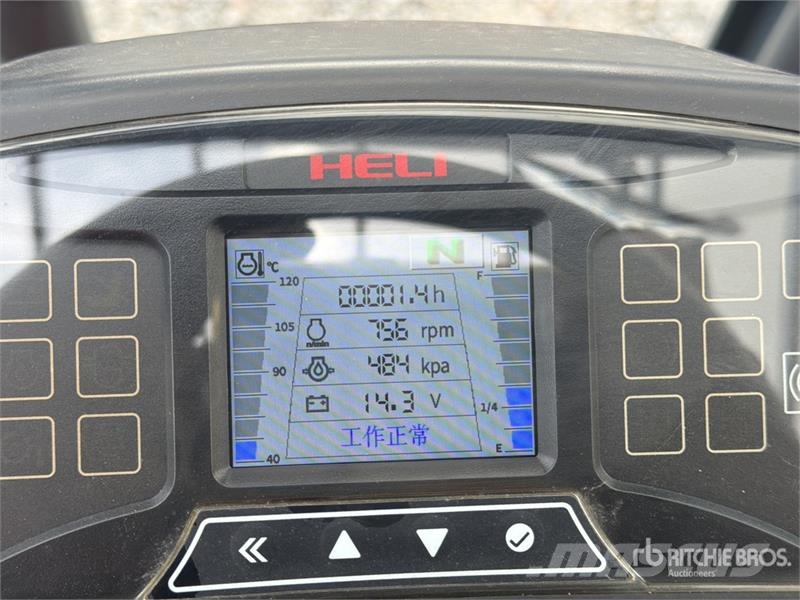 Heli CPC35-Q25K2 7700 lb Pneumatic Tire Montacargas (Si Інше
