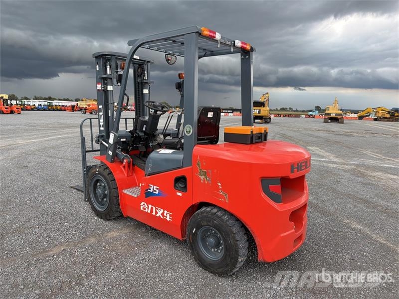 Heli CPC35-Q25K2 7700 lb Pneumatic Tire Montacargas (Si Другие складские механизмы