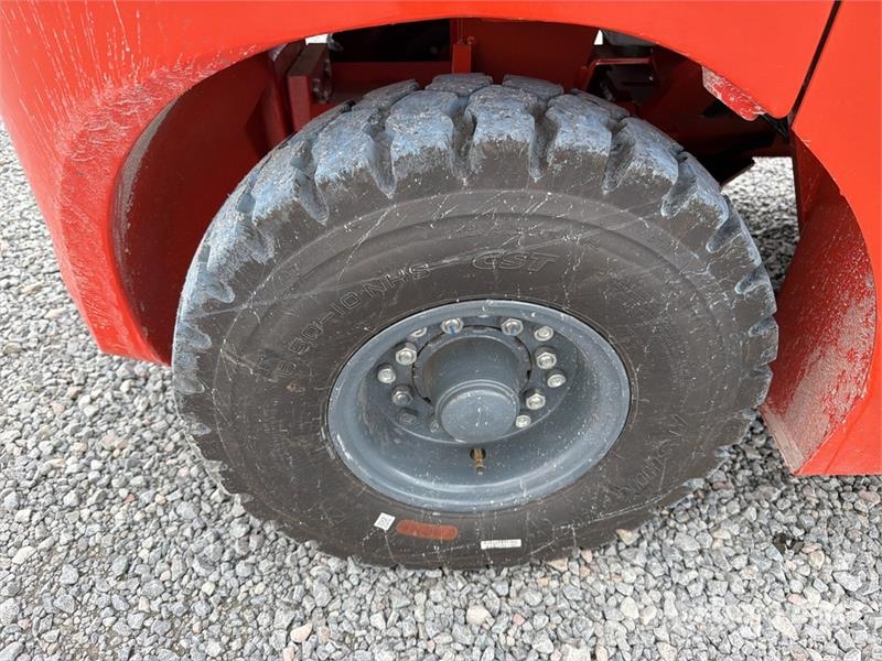 Heli CPC35-Q25K2 7700 lb Pneumatic Tire Montacargas (Si Інше