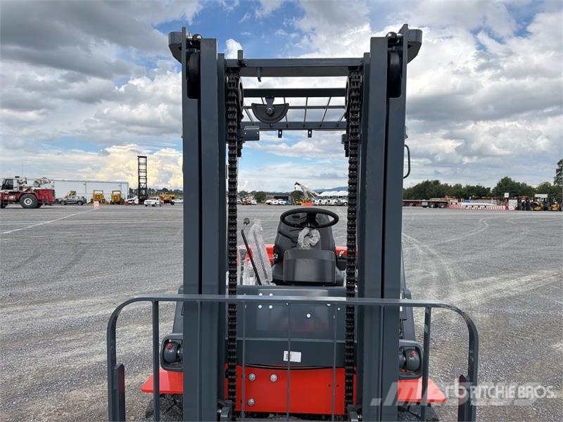 Heli CPC35-Q25K2 7700 lb Pneumatic Tire Montacargas (Si Другие складские механизмы
