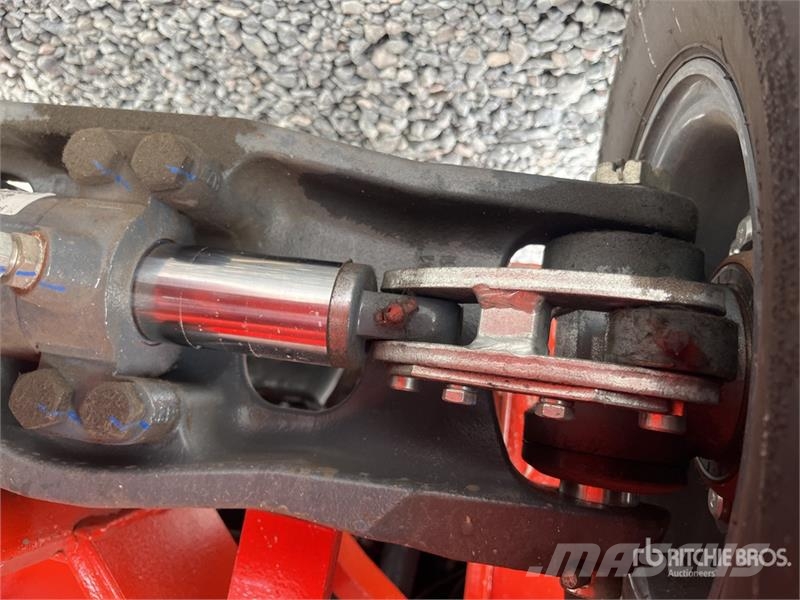 Heli CPC35-Q25K2 7700 lb Pneumatic Tire Montacargas (Si Інше