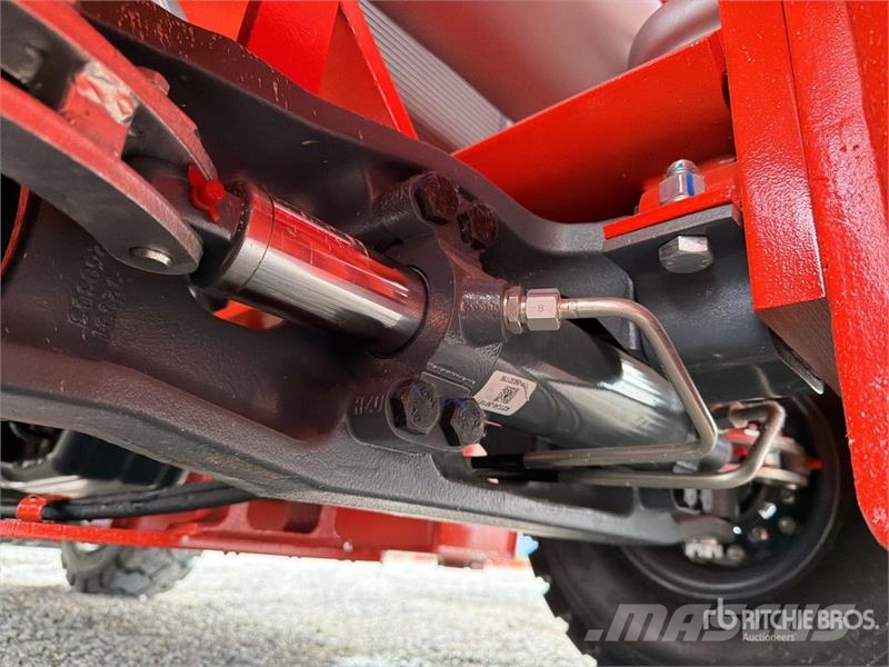 Heli CPC35-Q25K2 7700 lb Pneumatic Tire Montacargas (Si Другие складские механизмы