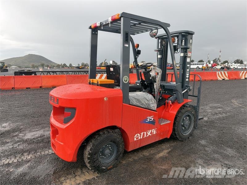 Heli CPC35-Q25K2 7700 lb Pneumatic Tire Montacargas (Si Montacargas - otros