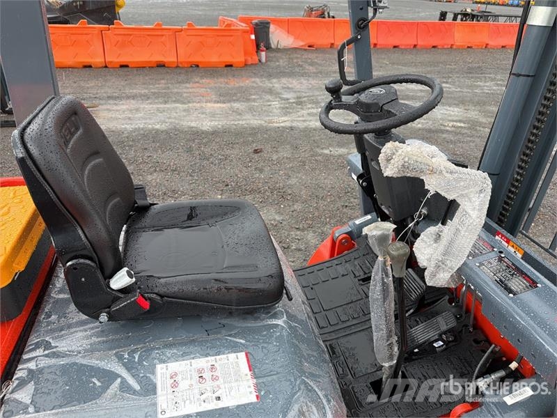 Heli CPC35-Q25K2 7700 lb Pneumatic Tire Montacargas (Si شاحنات ذات رافعات شوكية - أخرى