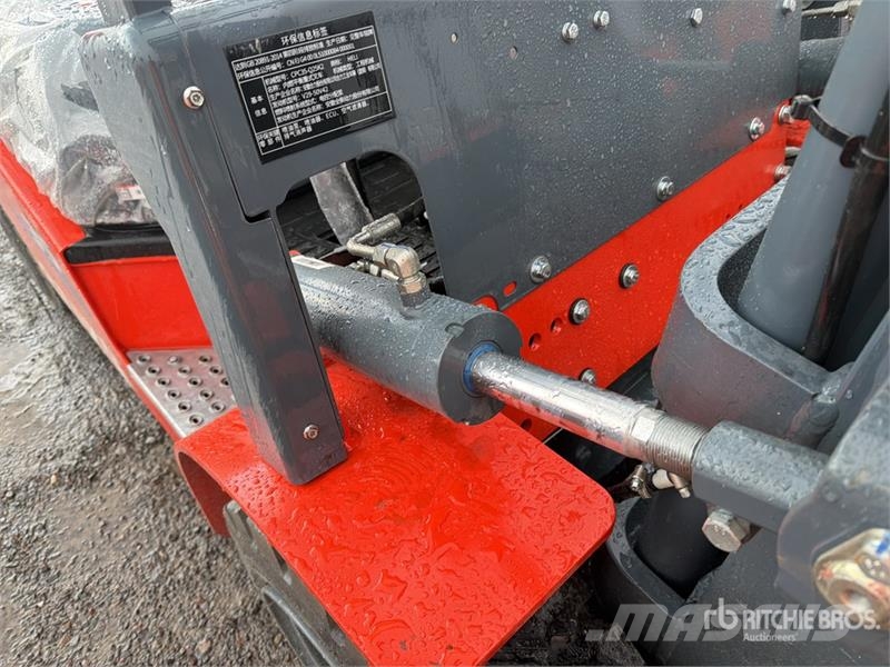 Heli CPC35-Q25K2 7700 lb Pneumatic Tire Montacargas (Si Montacargas - otros