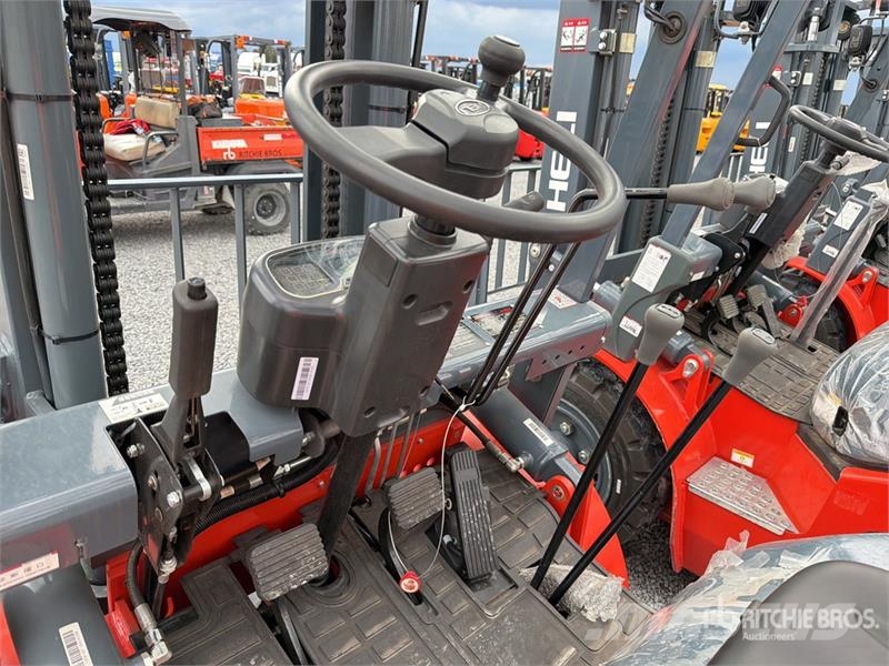 Heli CPC35-Q25K2 7700 lb Pneumatic Tire Montacargas (Si Другие складские механизмы