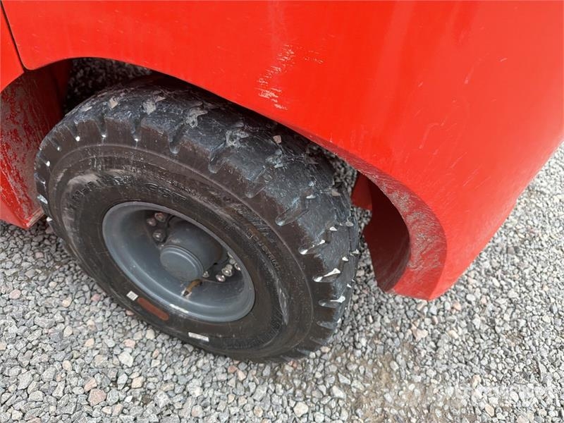 Heli CPC35-XC30K2 7700 lb Pneumatic Tire Montacargas (S Інше