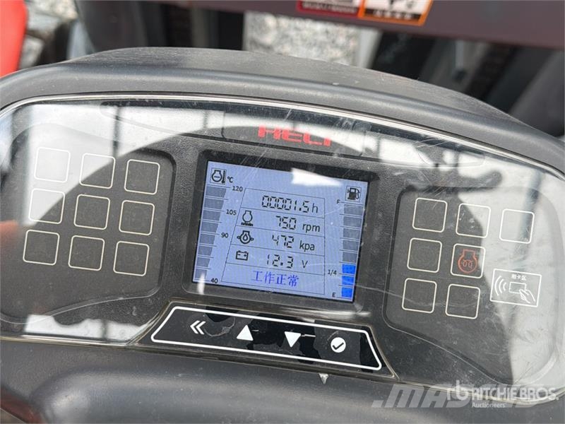 Heli CPC35-XC30K2 7700 lb Pneumatic Tire Montacargas (S Інше