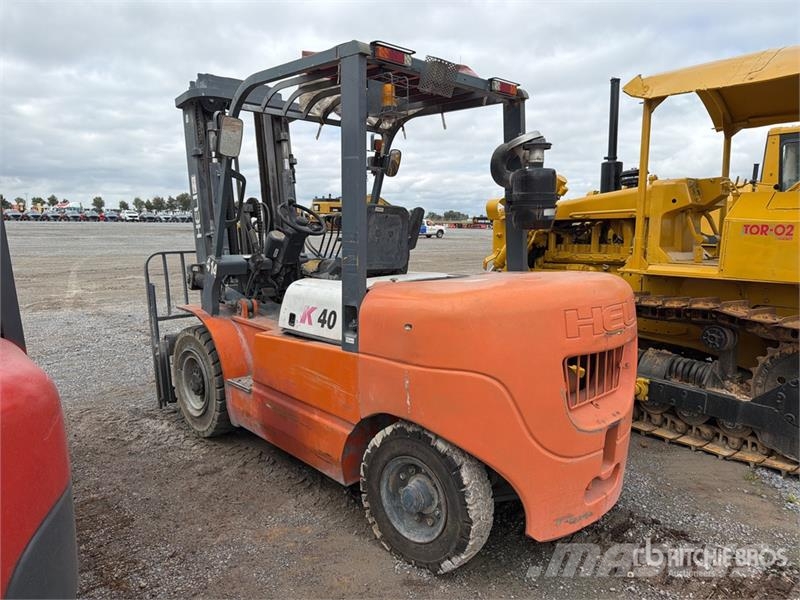 Heli CPCD40-M4K2 8800 lb Montacargas / Forklift Targoncák-Egyéb