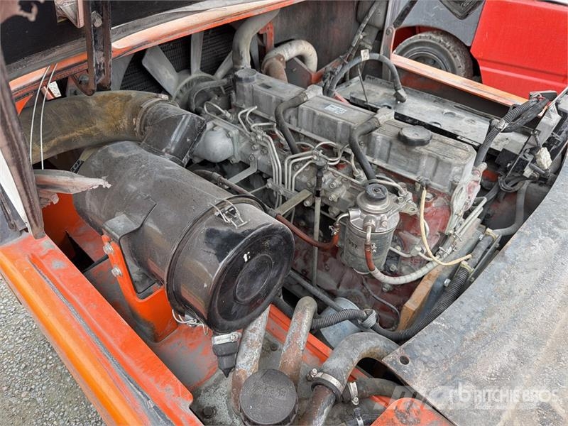 Heli CPCD40-M4K2 8800 lb Montacargas / Forklift Targoncák-Egyéb