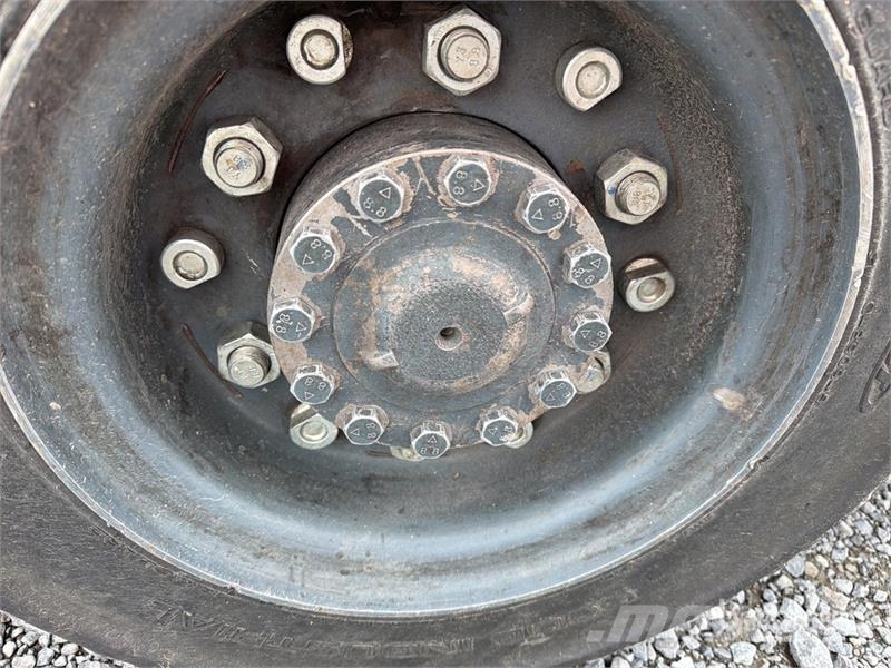 Heli CPYD25-RC1H 5500 lb Cushion Tire Montacargas / For Другие складские механизмы