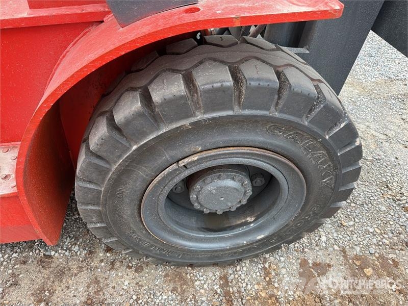 Heli CPYD50-KU2K2 11000 lb Pneumatic Tire Montacargas / Другие складские механизмы