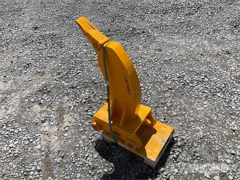 HMB 04ER Riper (Sin Usar) / Excavator Ripper - Fits 4 スカリファイヤ