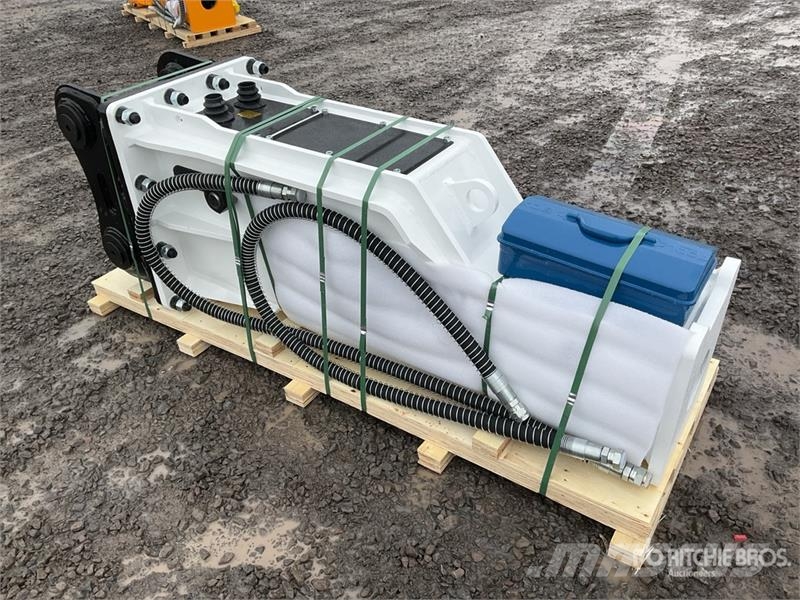 HMB 20G Martillo Hidraulico (Sin Usar) / Hydraulic Bre Плуги