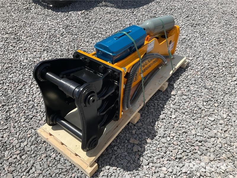 HMB 680PRO Martillo Hidraulico (Sin Usar) / Hydraulic Čekići