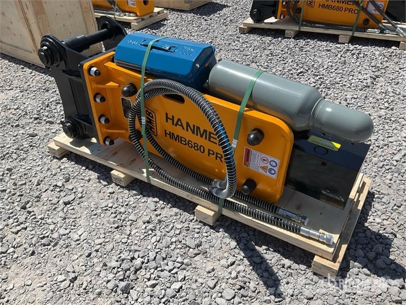HMB 680PRO Martillo Hidraulico (Sin Usar) / Hydraulic Čekići