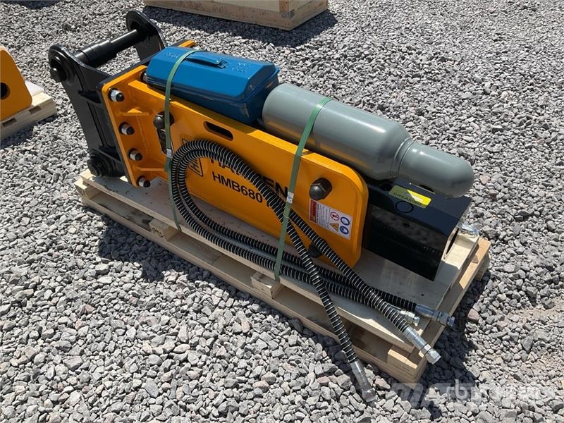 HMB 680PRO Martillo Hidraulico (Sin Usar) / Hydraulic Čekići