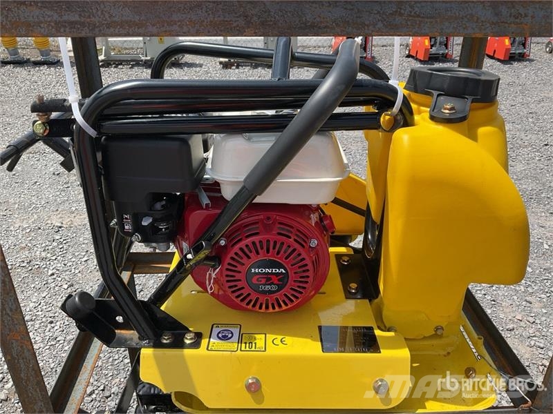Honda of (2)  Honda C90 Lote de Compactadores de Plato V دكاكات أفقية