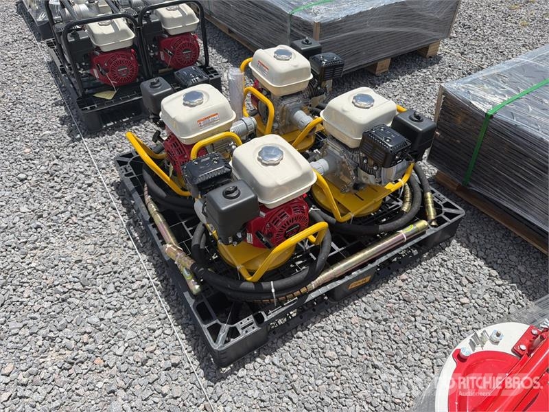 Honda of (4)  Honda CV-HGX Qty of Engine Concrete Vibrat دكاكات أفقية