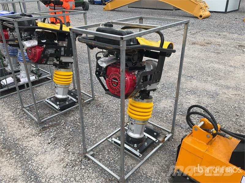 Honda RM85H Bailarina (Sin Usar) / Jumping Jack Tamper ( Трамбовщики