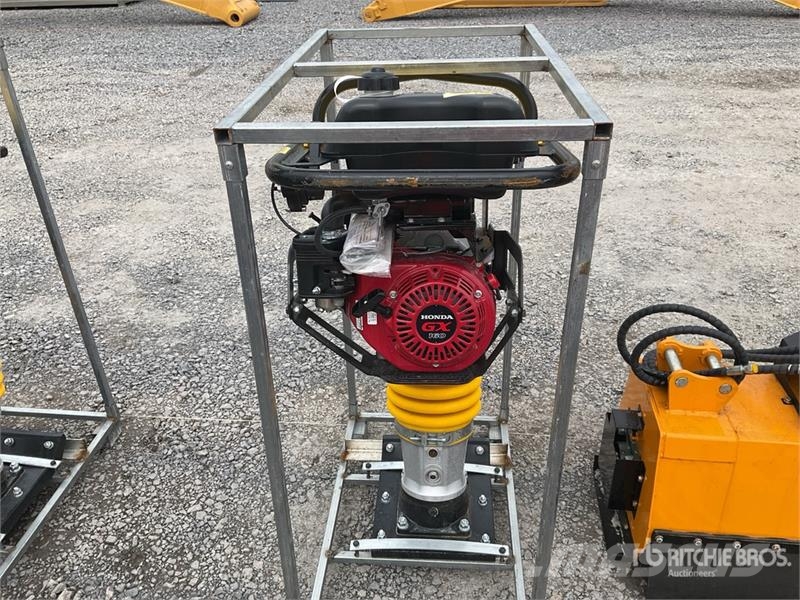 Honda RM85H Bailarina (Sin Usar) / Jumping Jack Tamper ( Трамбовщики