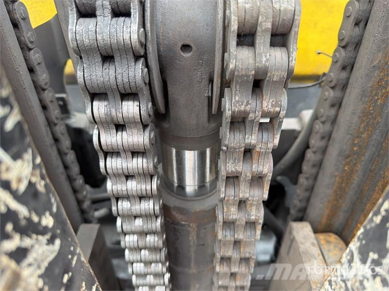 Hyster H80 FT 8550 lb Cushion Tire Montacargas / Forklift Другие складские механизмы