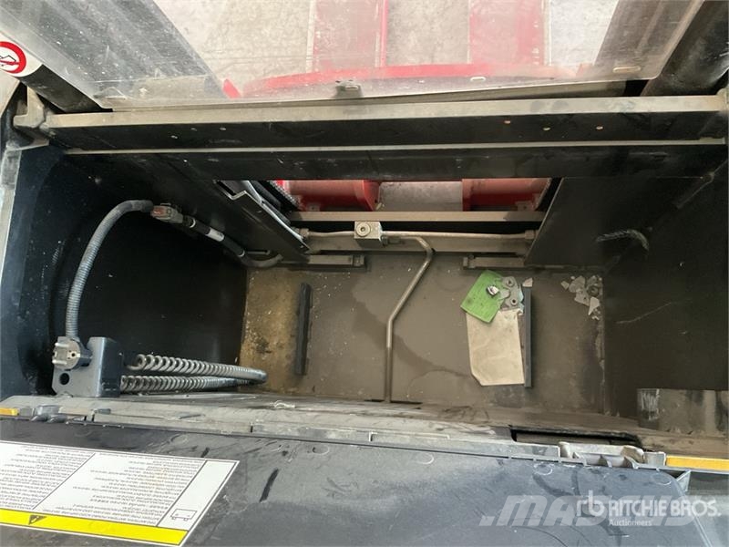 Hyster S2.0S 4400 lb Apilador Electrico / Electric Stacke Самохідні електроштабелери