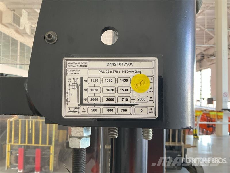 Hyster S2.0S 4400 lb Apilador Electrico / Electric Stacke Самохідні електроштабелери