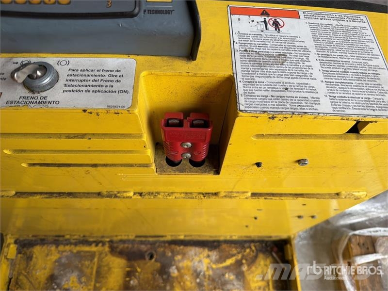 Hyster T5ZAC Remolcador Electrico / Electric Tow Tractor Električni viljuškari