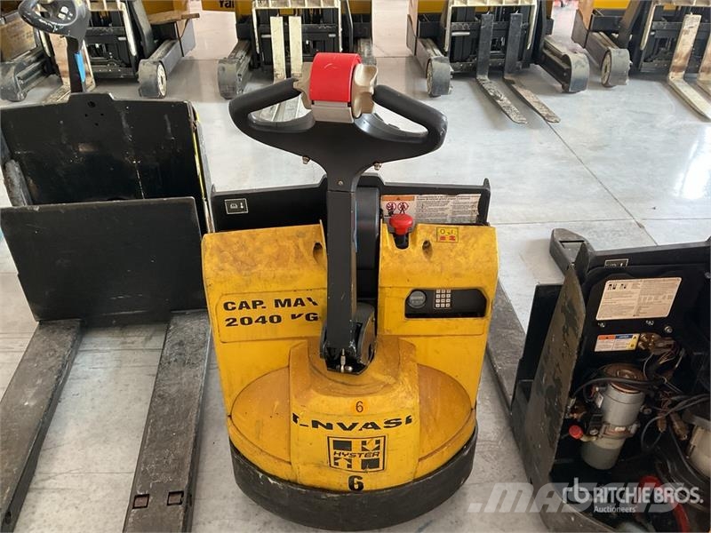Hyster W452ZHD 4500 lb Electric Montacargas de Patin / Pa Kahvelkäru