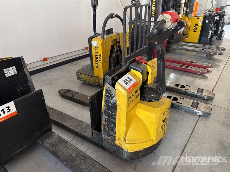Hyster W452ZHD 4500 lb Montacargas de Patin / Pallet Jack Ruční paletový vozík