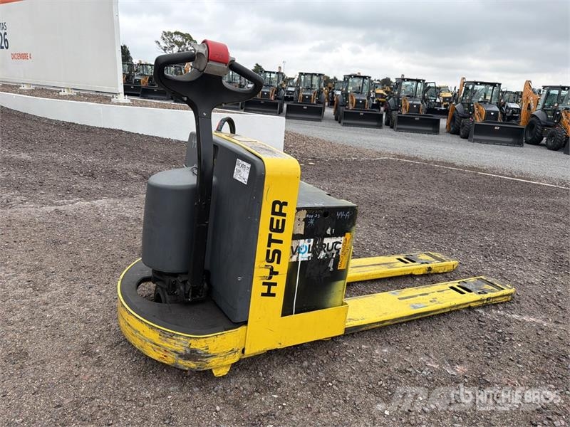 Hyster W60Z 6000 lb Montacargas de Patin / Pallet Jack Ručni paletar