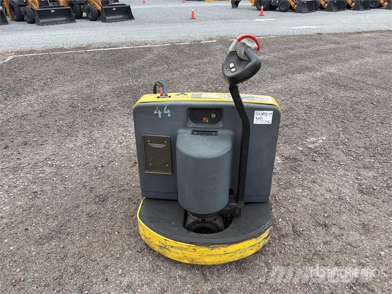Hyster W60Z 6000 lb Montacargas de Patin / Pallet Jack Ručni paletar