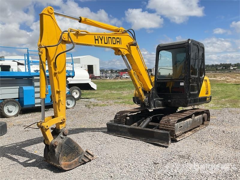 Hyundai R55-7 Miniexcavadora (INOPERABLE) / Mini Excavator 小型挖土機/掘鑿機<7t(小型挖掘機)