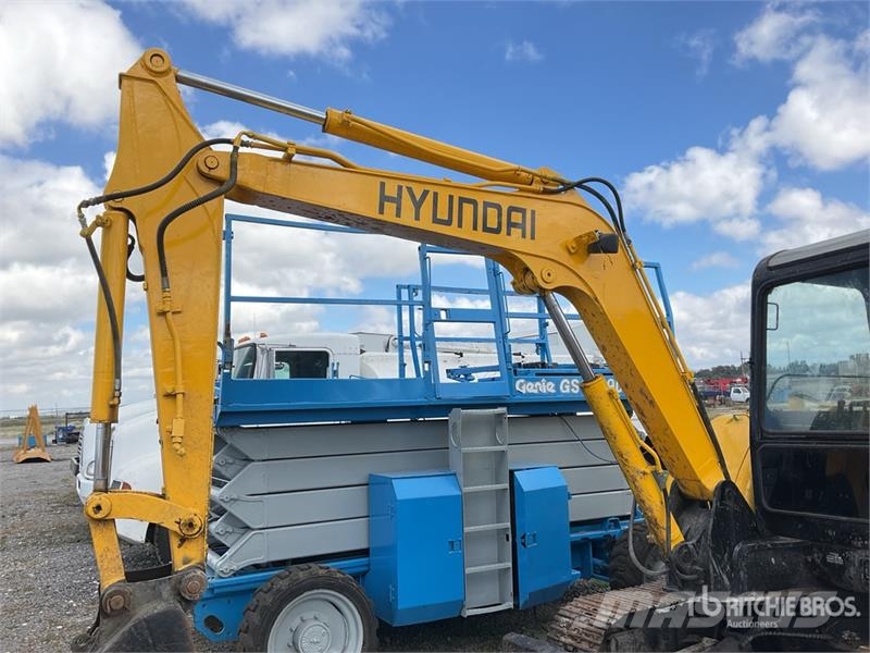 Hyundai R55-7 Miniexcavadora (INOPERABLE) / Mini Excavator 小型挖土機/掘鑿機<7t(小型挖掘機)