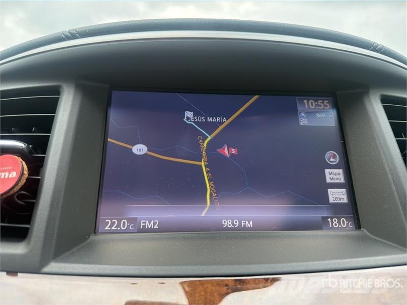 Infiniti QX60 2WD Hybrid Camioneta / SUV Automobily
