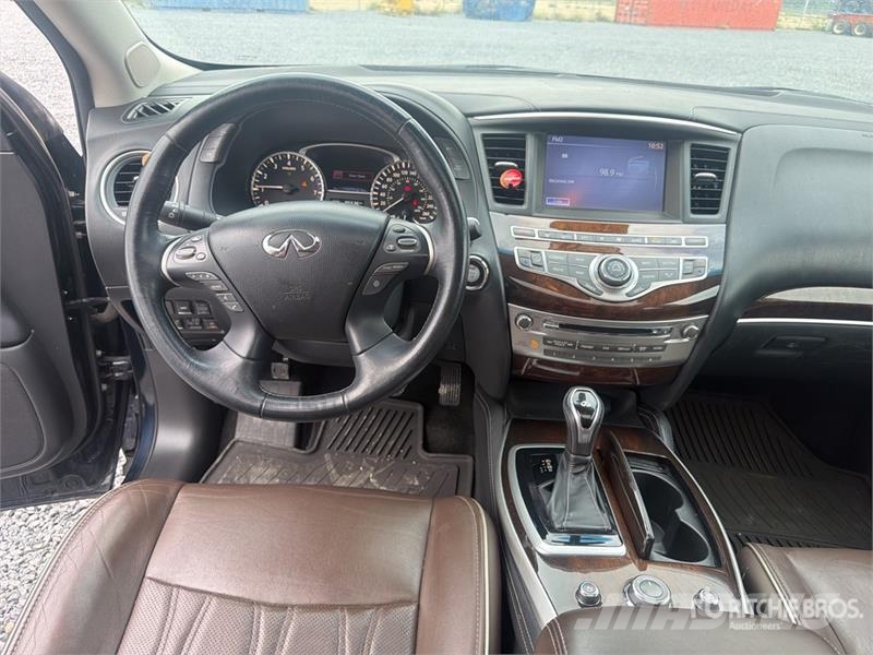 Infiniti QX60 2WD Hybrid Camioneta / SUV Automobily