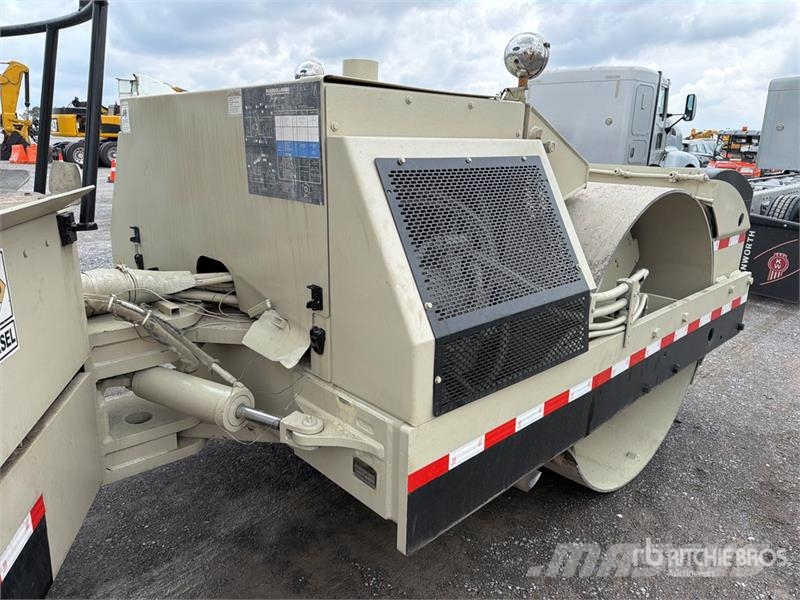 Ingersoll Rand DD110HF Rodillo Doble / Double Drum Roller Катки тротуарные