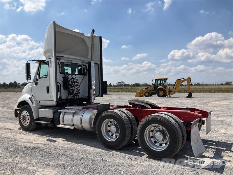 International 8600 Tractor Units