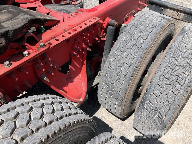 International 8600 Tractor Units