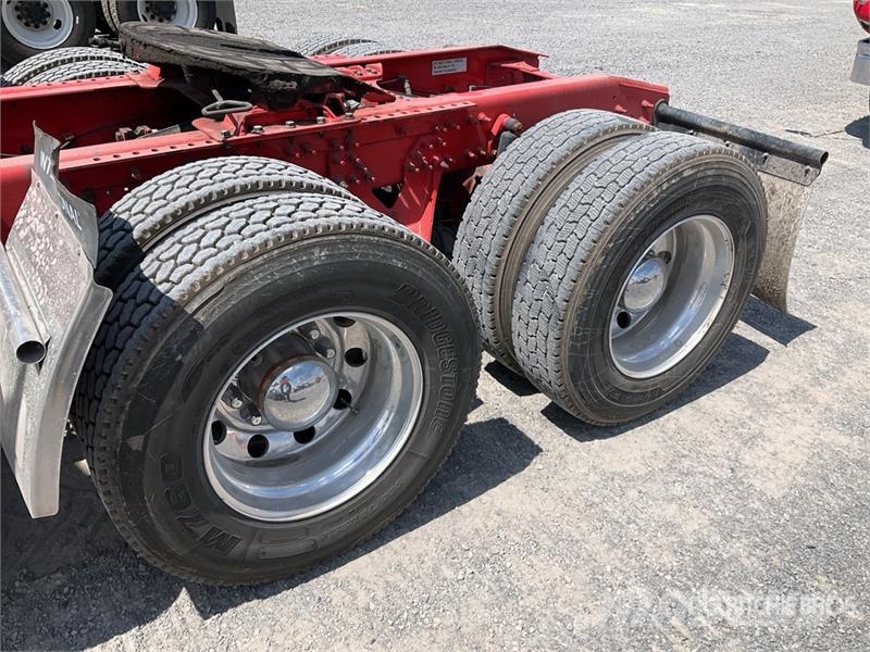 International 8600 Tractor Units