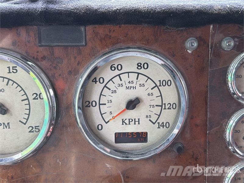 International 9200i Sattelzugmaschinen