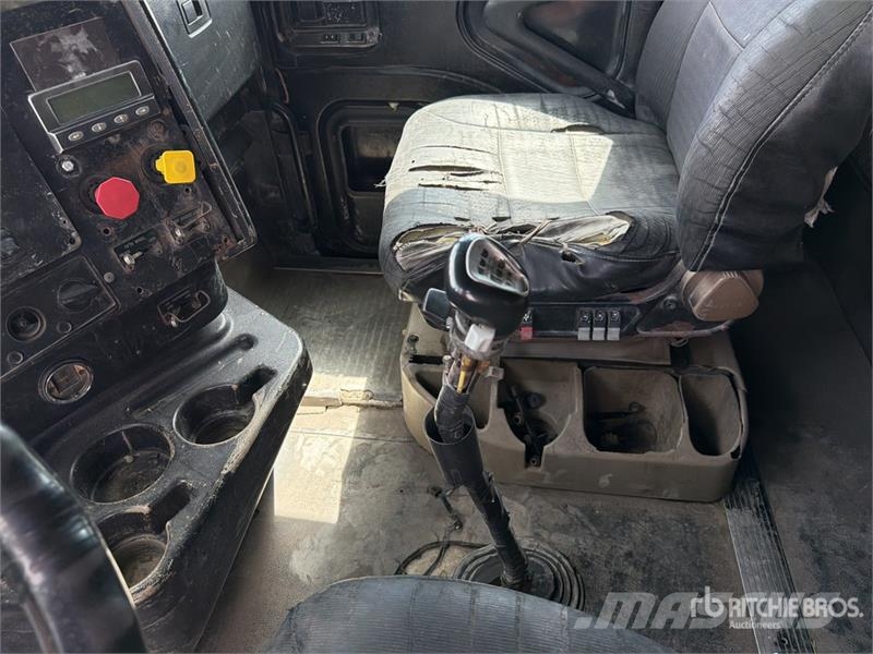 International 9200i Sattelzugmaschinen