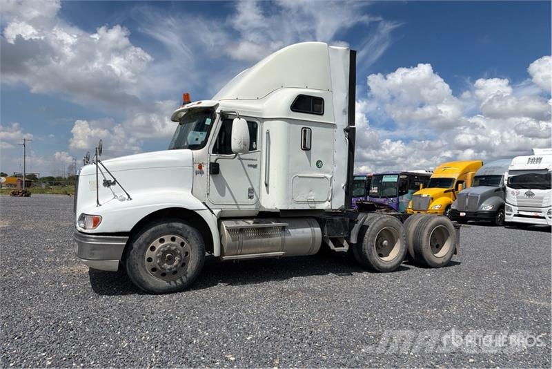 International 9200i Sattelzugmaschinen