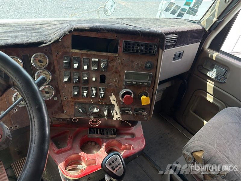 International 9200i Sattelzugmaschinen