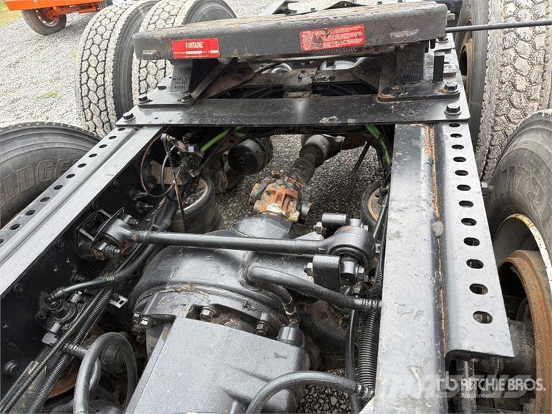 International Prostar+113 Tractor Units